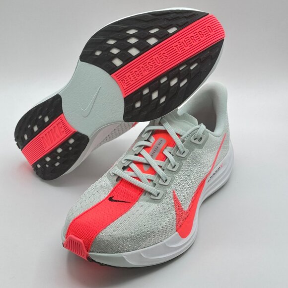 Women's Nike Pegasus Plus Low Running Shoes White FQ7261-001 NEW* Sz 7 - Picture 6 of 12